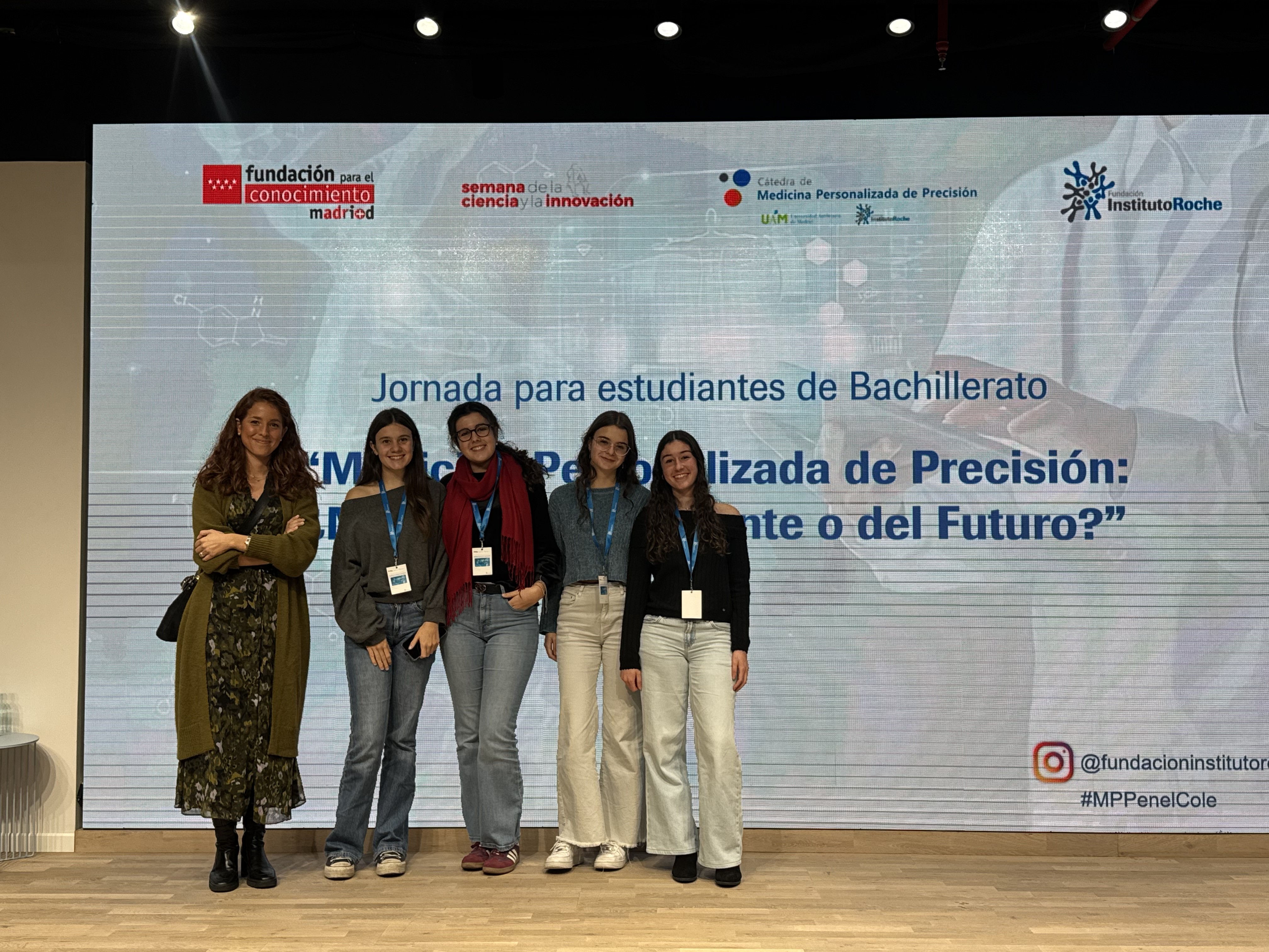 Estudiantes del Colegio Santa María la Blanca